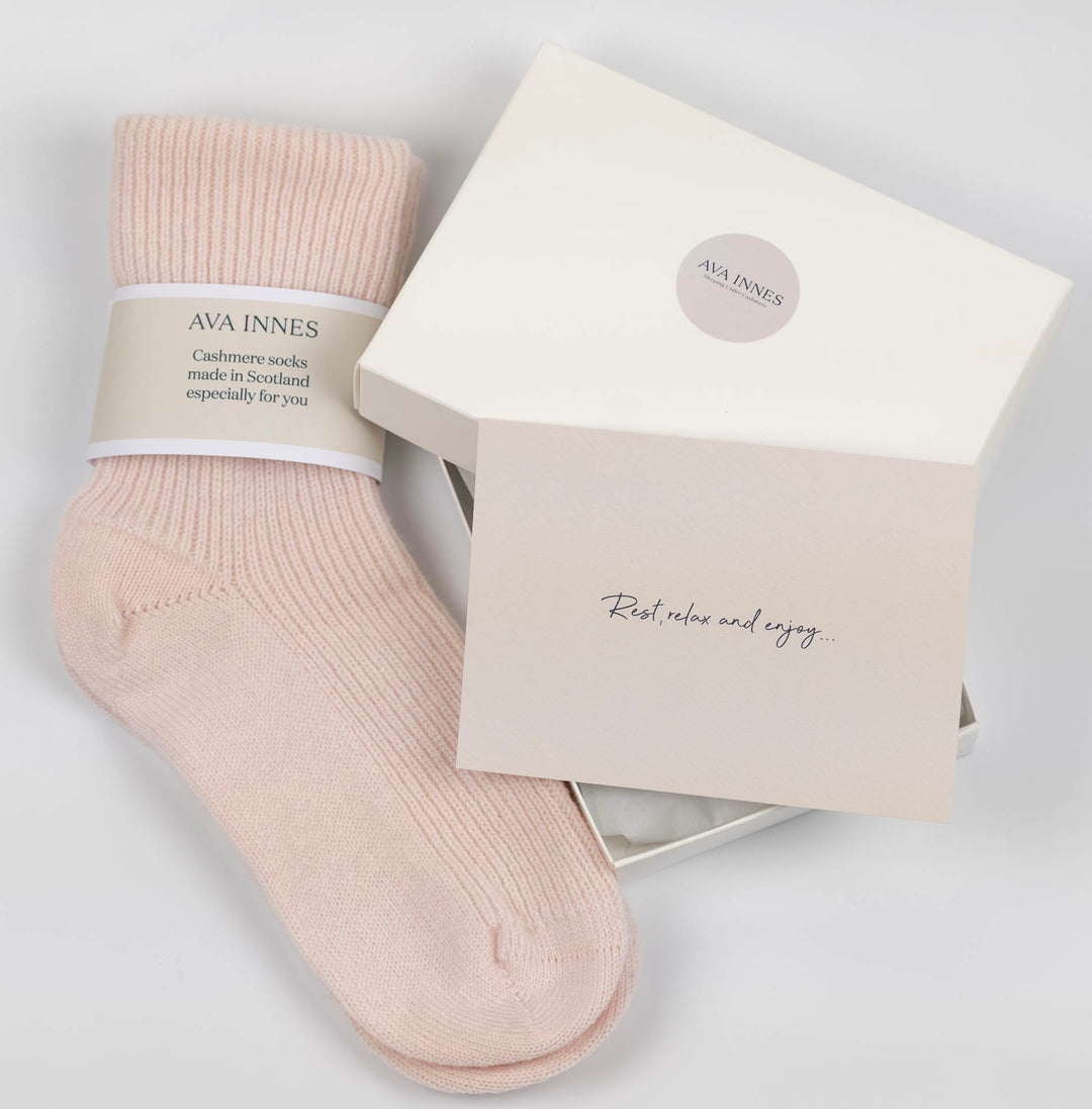 Women's Pure Cashmere Bed Socks